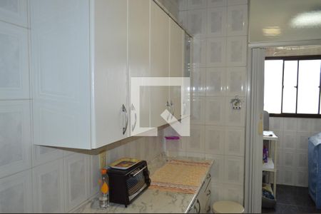 Apartamento à venda com 75m², 3 quartos e 2 vagasCozinha