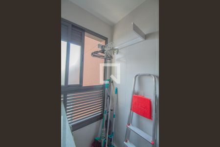 Apartamento à venda com 78m², 2 quartos e 1 vagaDetalhe da área de serviço