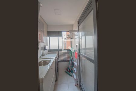 Apartamento à venda com 78m², 2 quartos e 1 vagaDetalhe da área de serviço