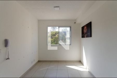 Sala de apartamento para alugar com 2 quartos, 1750m² em Piqueri, São Paulo