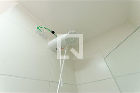 Apartamento para alugar com 1750m², 2 quartos e sem vagaBanheiro