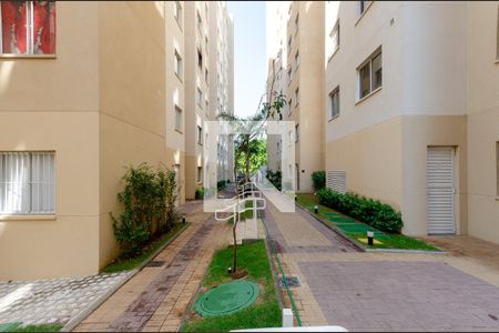 Apartamento para alugar com 1750m², 2 quartos e sem vagaÁrea comum