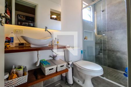 Casa de condomínio à venda com 98m², 3 quartos e 2 vagasbanheiro