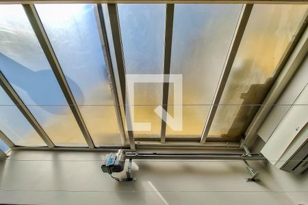 Casa de condomínio à venda com 98m², 3 quartos e 2 vagasteto retratil