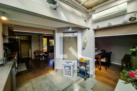 Casa de condomínio à venda com 98m², 3 quartos e 2 vagasÁrea comum - Churrasqueira