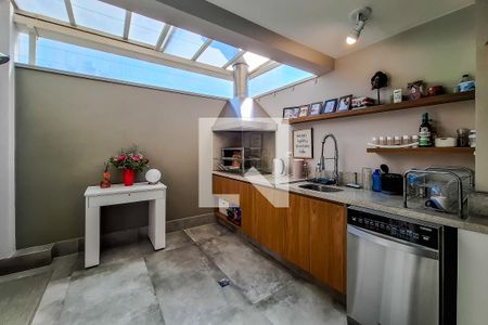 Casa de condomínio à venda com 98m², 3 quartos e 2 vagasquintal churrasqueira