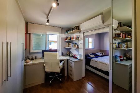 Casa de condomínio à venda com 98m², 3 quartos e 2 vagasquarto 2 suite closet