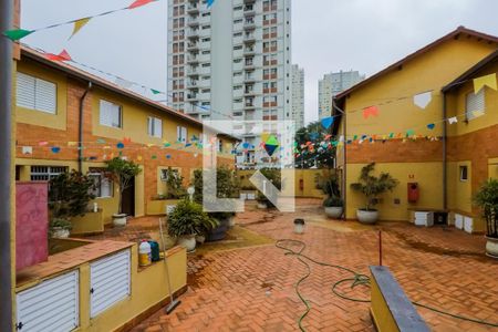 Casa de condomínio à venda com 98m², 3 quartos e 2 vagasÁrea comum