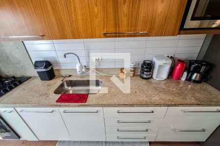 Casa de condomínio à venda com 98m², 3 quartos e 2 vagascozinha