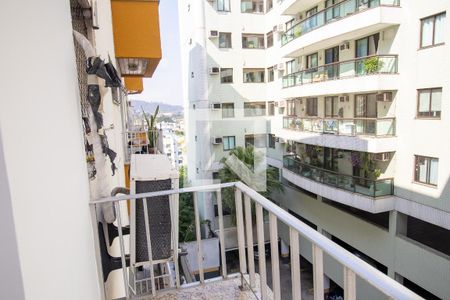 Apartamento à venda com 101m², 3 quartos e 1 vaga Apartamento à venda com 101m², 3 quartos e 1 vagaVaranda da Sala