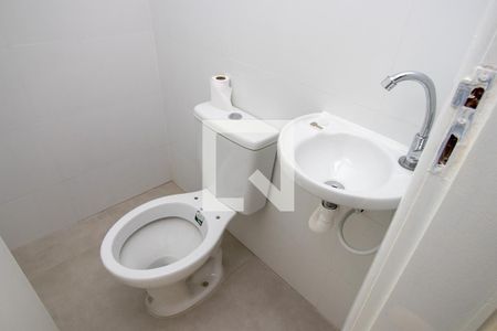 Apartamento à venda com 101m², 3 quartos e 1 vaga Apartamento à venda com 101m², 3 quartos e 1 vagaBanheiro de serviço