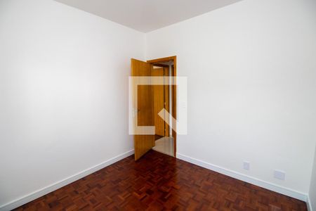 Apartamento à venda com 101m², 3 quartos e 1 vaga Apartamento à venda com 101m², 3 quartos e 1 vagaQuarto 2