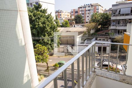 Apartamento à venda com 101m², 3 quartos e 1 vaga Apartamento à venda com 101m², 3 quartos e 1 vagaVaranda da Sala