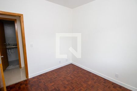 Apartamento à venda com 101m², 3 quartos e 1 vaga Apartamento à venda com 101m², 3 quartos e 1 vagaQuarto 2