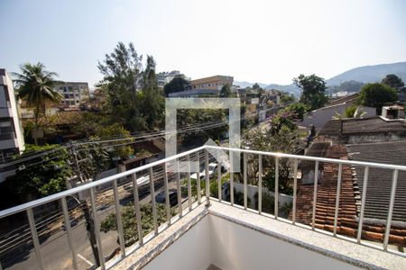Apartamento à venda com 101m², 3 quartos e 1 vaga Apartamento à venda com 101m², 3 quartos e 1 vagaVaranda quarto 3