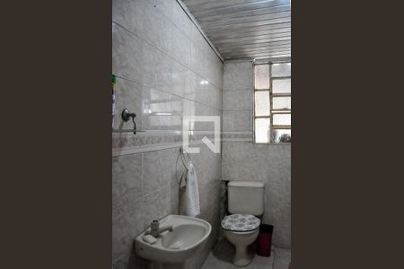 Casa à venda com 125m², 4 quartos e 2 vagas Casa à venda com 125m², 4 quartos e 2 vagasBanheiro 2