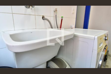 Casa à venda com 118m², 2 quartos e 1 vagaÁrea de Serviço