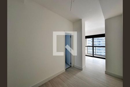 Apartamento à venda com 162m², 3 quartos e 3 vagasCloset Suíte 3
