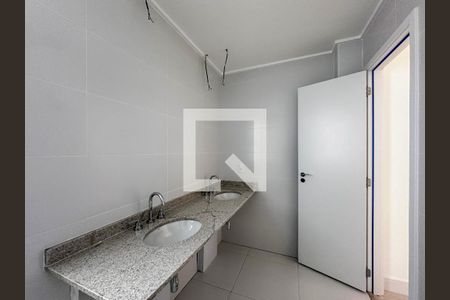 Apartamento à venda com 162m², 3 quartos e 3 vagasBanheiro Suíte 3
