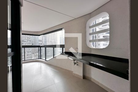 Apartamento à venda com 162m², 3 quartos e 3 vagasVaranda