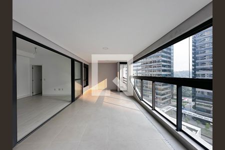 Apartamento à venda com 162m², 3 quartos e 3 vagasVaranda