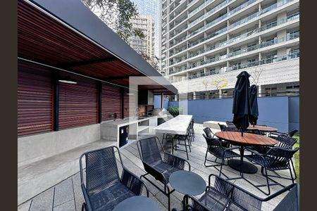 Apartamento à venda com 162m², 3 quartos e 3 vagasChurrasqueira