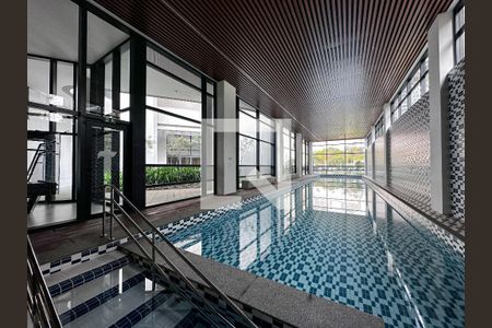 Apartamento à venda com 162m², 3 quartos e 3 vagasPiscina Coberta