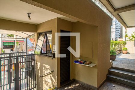 Apartamento à venda com 58m², 2 quartos e 2 vagas Apartamento à venda com 58m², 2 quartos e 2 vagasÁrea comum - Portaria