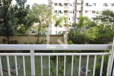 varanda de apartamento para alugar com 2 quartos, 63m² em Del Castilho, Rio de Janeiro