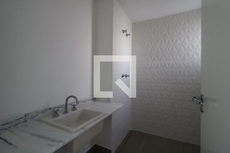 Apartamento à venda com 161m², 3 quartos e 3 vagasBanheiro da Suíte 2