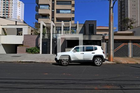 Apartamento à venda com 161m², 3 quartos e 3 vagasFachada