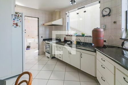 Casa à venda com 350m², 4 quartos e 3 vagasCozinha