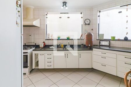 Casa à venda com 350m², 4 quartos e 3 vagasCozinha