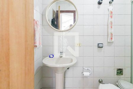 Casa à venda com 350m², 4 quartos e 3 vagasBanheiro Serviço