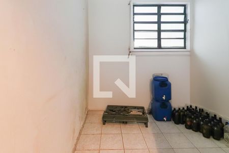 Casa à venda com 350m², 4 quartos e 3 vagasQuarto Serviço
