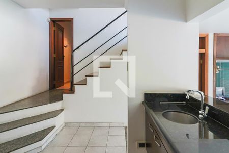 Casa à venda com 350m², 4 quartos e 3 vagasÁrea comum - Salão de festas