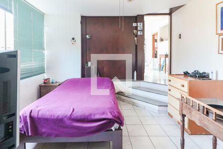 Casa à venda com 350m², 4 quartos e 3 vagasQuarto de Hospedes II