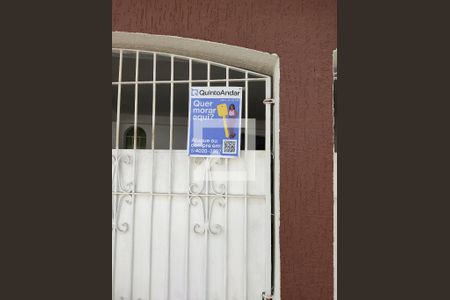 Casa à venda com 192m², 3 quartos e 3 vagas Casa à venda com 192m², 3 quartos e 3 vagasplaquinha