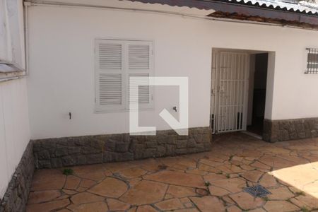 Casa à venda com 180m², 2 quartos e 2 vagasQuintal
