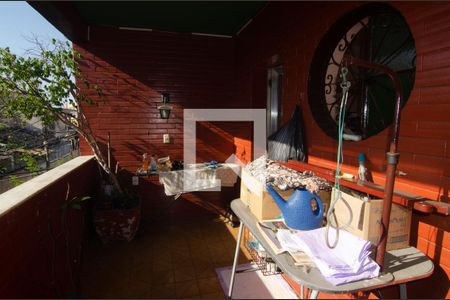 Casa à venda com 180m², 4 quartos e 2 vagasVaranda