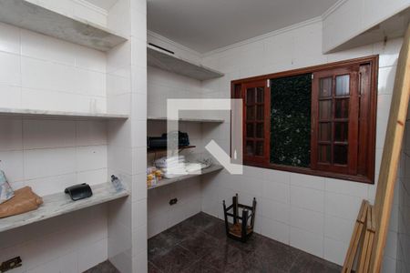 Despensa de casa de condomínio para alugar com 3 quartos, 400m² em Barro Branco (zona Norte), São Paulo