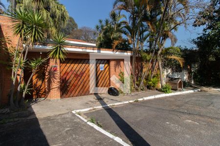 Fachada de casa de condomínio para alugar com 3 quartos, 400m² em Barro Branco (zona Norte), São Paulo