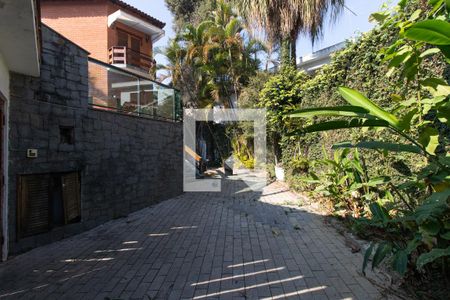 Garagem de casa de condomínio para alugar com 3 quartos, 400m² em Barro Branco (zona Norte), São Paulo