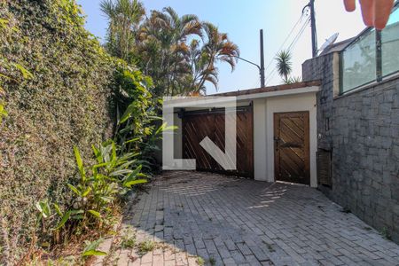 Garagem de casa de condomínio para alugar com 3 quartos, 400m² em Barro Branco (zona Norte), São Paulo