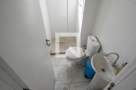 Apartamento para alugar com 42m², 2 quartos e sem vagaBanheiro
