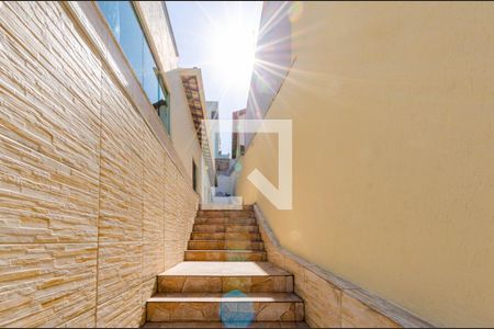 Casa à venda com 280m², 4 quartos e 4 vagasEntrada