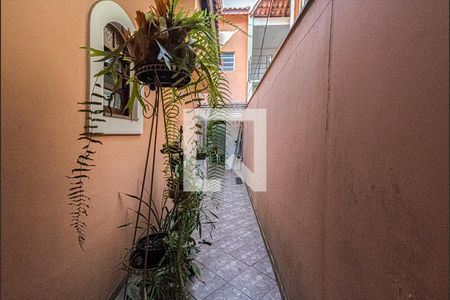 Casa à venda com 137m², 3 quartos e 2 vagas Casa à venda com 137m², 3 quartos e 2 vagascorredor lateral