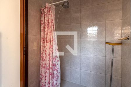 Casa à venda com 137m², 3 quartos e 2 vagas Casa à venda com 137m², 3 quartos e 2 vagasbanheiro na suíte