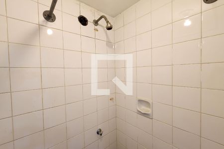 Apartamento à venda com 180m², 2 quartos e 2 vagasBanheiro de serviço