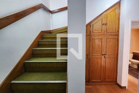 Apartamento à venda com 180m², 2 quartos e 2 vagasEntrada